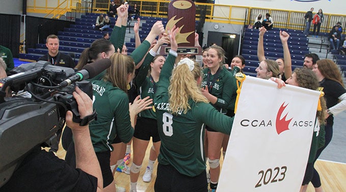 2023-rustlers-volleyball-gold